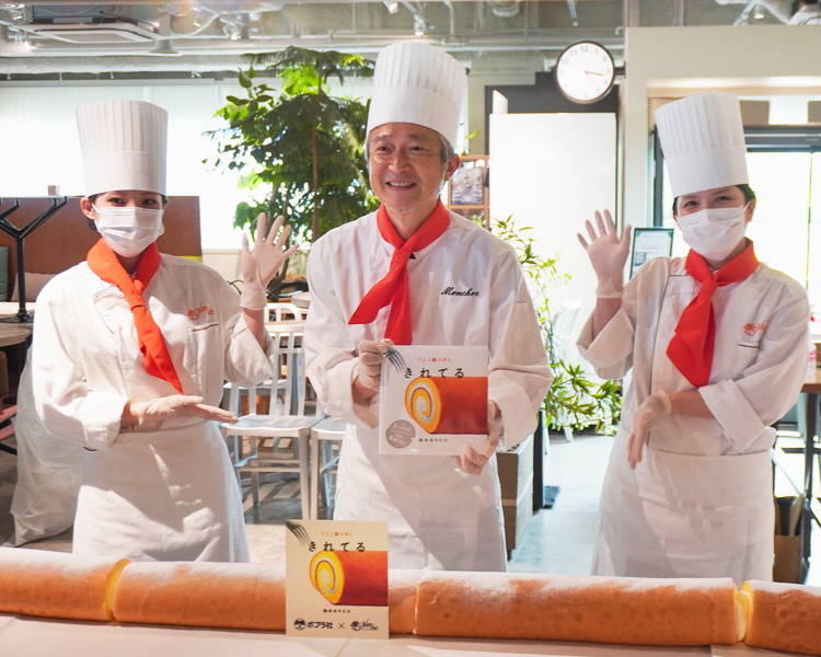 ポプラ社さん主催の大人気絵本作家、「鈴木のりたけ」先生『きれてる』のイベントを11月1日に開催されました。